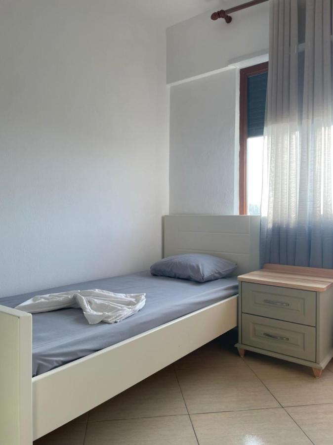 Mali I Robit Seaview Apartment Golem (Tirana)