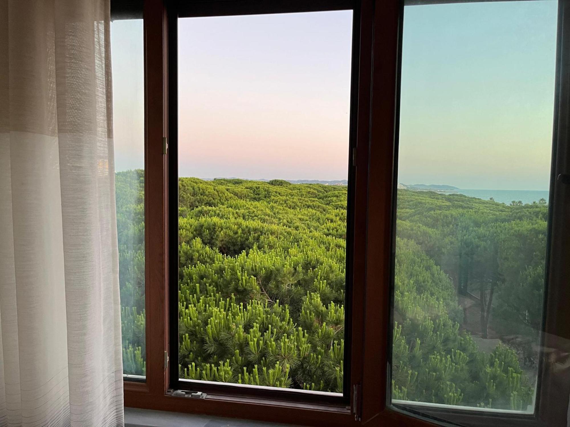 Mali I Robit Seaview Golem (Tirana)