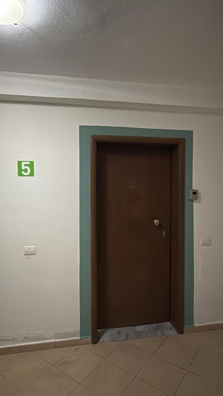 Mali I Robit Seaview Apartment Golem (Tirana)