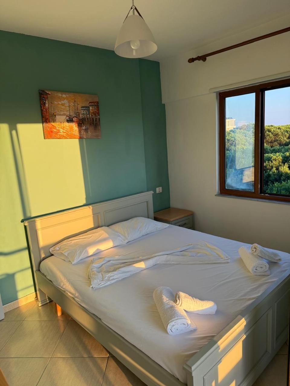 Apartment Mali I Robit Seaview Golem (Tirana)